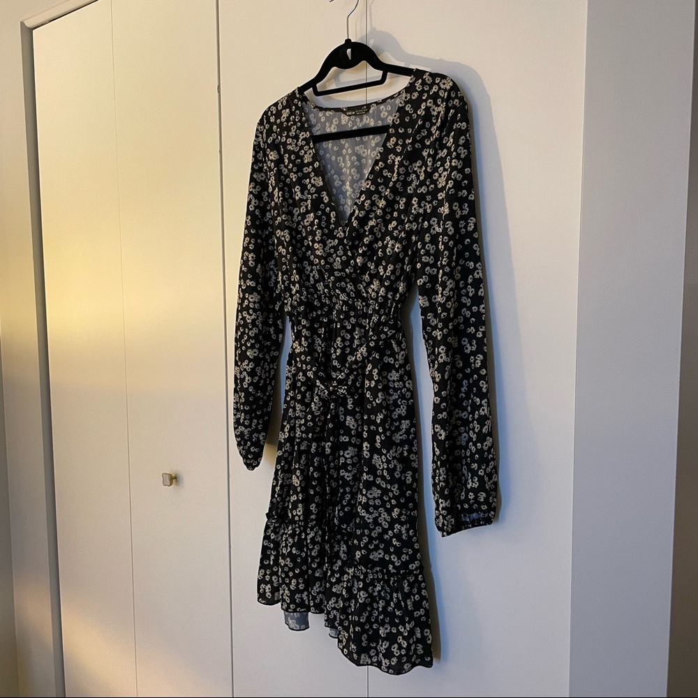 👗BOGO- Shein Fall Flower Print Dress - Picture 3 of 7